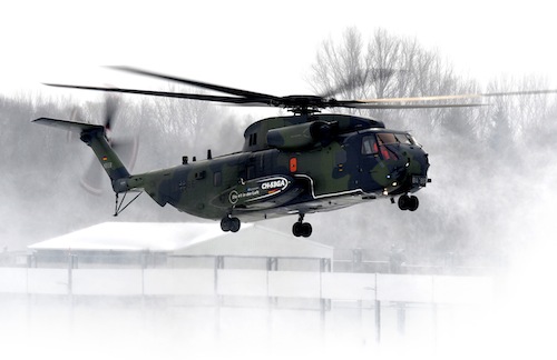 Conçu pour intervenir dans des conditions extrêmes, l’hélicoptère CH53G constitue depuis plus de 35 ans la pièce maîtresse de toutes les missions de la Bundeswehr hors d’Allemagne.