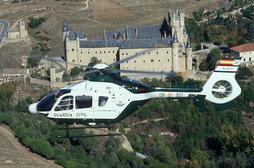 Le ministère espagnol de l'Intérieur vient de commander 12 EC135 P2i à Eurocopter.