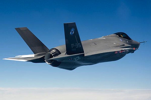 Le F35 Joint Strike Fighter : entre 114 et 135 M$ l’exemplaire. 