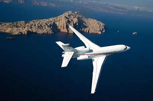 Les 75 Falcon 7X actuellement en service volent en moyenne 80 heures par mois. 