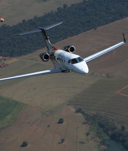 Dans la version EASA, le prix catalogue du Phenom 300 atteint 8,515 M$