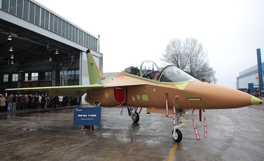 L'Aermacchi A-346A, avion d'entrainement militaire avancé