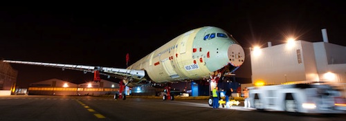Transfert de la cellule d’essais statiques de l’A350XWB sur l’aéroport Toulouse-Blagnac 