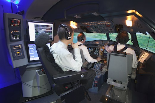 Le centre de formation de Singapour est équipé d'un simulateur Full Flight Simulator (FFS) pour la formation sur les ATR de série -600 