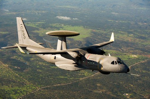 Le C295 d'Airbus Military équipé de winglets