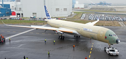 26 février 2013 : roll out de l'A350XWB MSN001