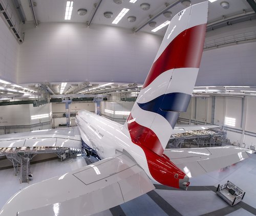 2. 10.000 points de peinture composent l'Union Jack sur la dérive de l'A380 de British Airways
