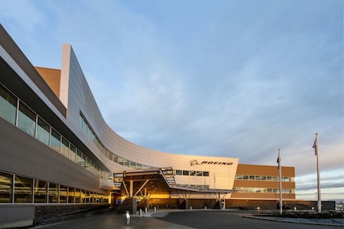 Avec ce nouveau bâtiment, Boeing triple la surface de son centre de livraison.