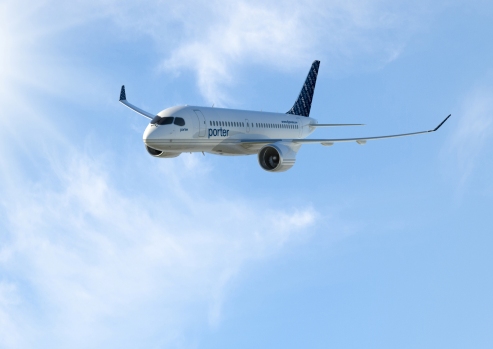 2. Bombardier CS100 aux couleurs de la compagnie canadienne Porter Airlines