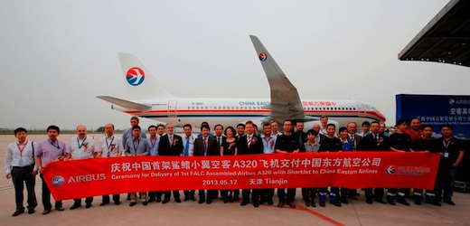 2. China Eastern a réceptionné son premier A320 équipé de Sharklets le 17 mai 2013. 