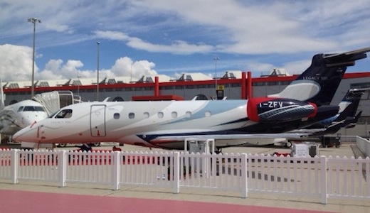 2. Le Legacy 500 sur l'exposition statique d'Ebace 2013