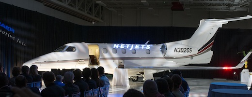 2. Les Phenom 300 Signature de Netjets seront assemblés, à partir de 2014, dans l’usine Embraer de Melbourne, en Floride.