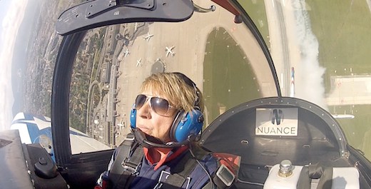 2. Marianne Maire, verticale la piste de Genève LSGG