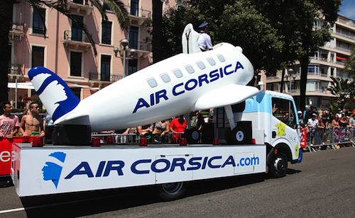 2. L'avion d'Air Corsica a parcouru 3.400 km en tête du peloton des coureurs du Tour de France 2013