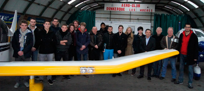 La promotion 2013 de l'initiation au pilotage offerte par l'aéroclub de Dunkerque et le SIDF