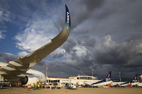 Arrivée remarquée pour le prototype de l'A350 XWB en Bolivie