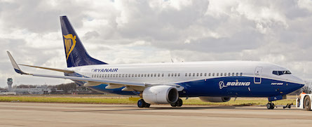 Ryanair fait évoluer la livrée de ses Boeing 737-800