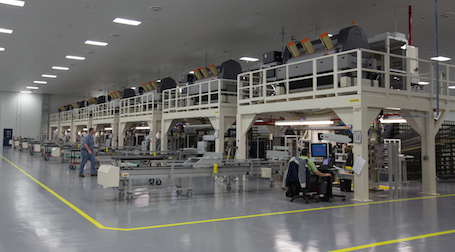 L'usine de production de pièces de moteurs d’avions en composite 3D RTM à Rochester (NH) de Safran et Albany International.