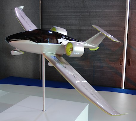 L’E-Fan 4.0 est un quadriplace à propulsion hydride qui vise la certification CS-23