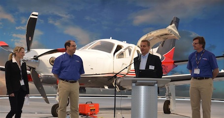 Livraison du premier TBM900 européen à Aero 2014