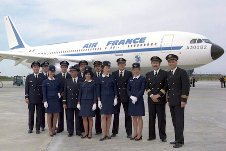 1. Le premier A300B2 d'Air France et son équipage en mai 1974