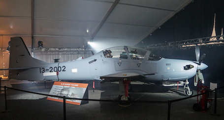 Le monoturbopropulseur A-29 Super Tucano d'Embraer totalise 210 commandes de neuf armées
