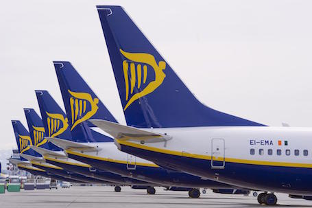 En décembre 2014, Ryanair...</div></noscript>				</div>

				
					<aside class=