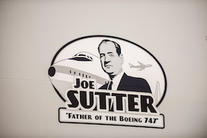 Hommage de Cargolux à Joe Sutter, le père du 747