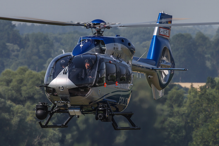 Le H145 est équipé d'une suite avionique numérique innovante Helionix avec pilote automatique quatre axes.