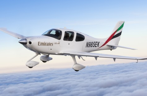 Cirrus SR22 aux couleurs d'Emirates