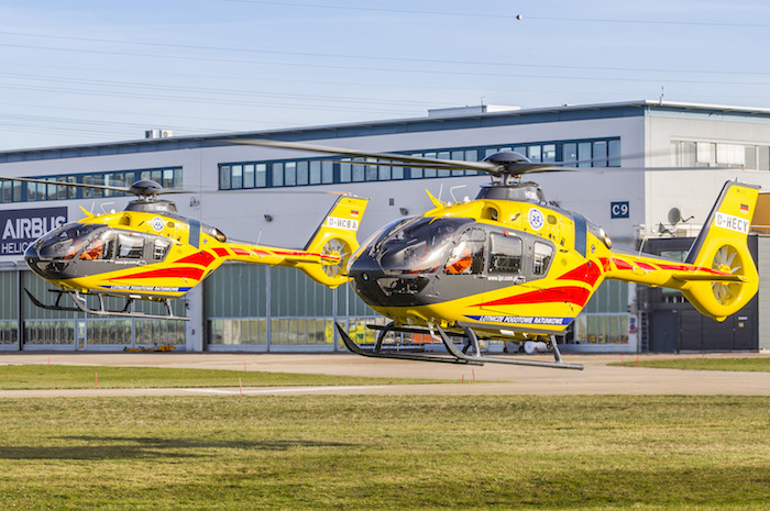 Les H135 du secours aérien polonais LPR ont été réceptionnés à l'usine Airbus Helicopters de Donauwörth (Allemagne)