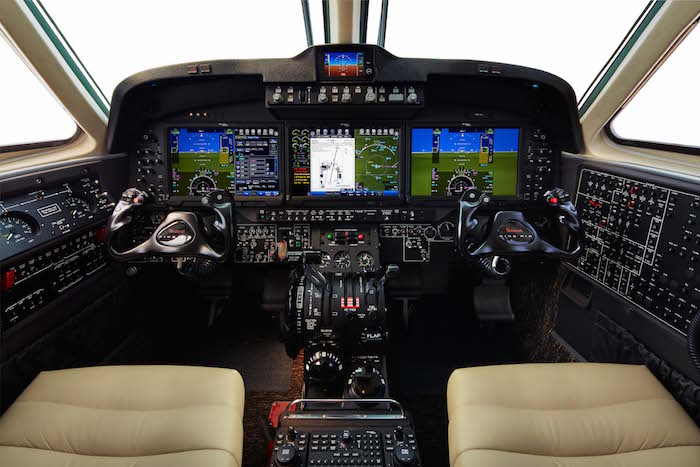 Suite avionique tactile Proline Fusion de Rockwell Collins certifiée sur le King Air C90GTX