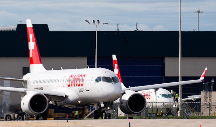 CS100 Swiss deux avions sol