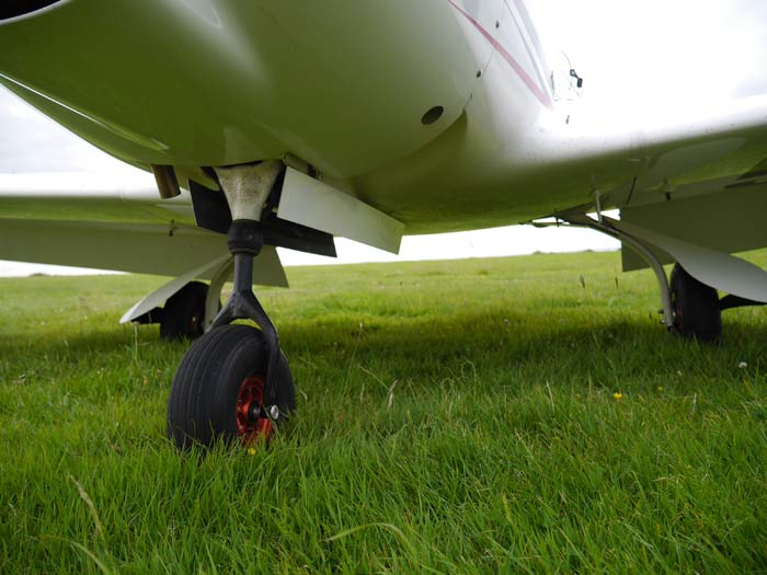 Le VL3 evolution existe en deux versions : train fixe et train rentrant, avec hélice à calage fixe ou a pas variable © Aerobuzz/Fabrice Morlon