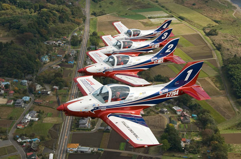 Venue d'Italie, la Pioneer team ! Une formation qui se produit peu en France. Elle propose également un spectacle au coucher du soleil. © Pioneer Team