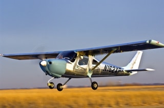 Premier envol du C162 Skycatcher de Cessna