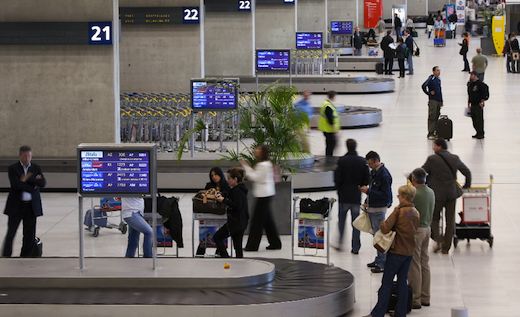 Faciliter l'aéroport aux passagers aériens : un défi !