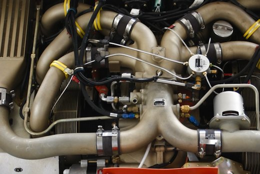 Teledyne Continental motorise notamment les monomoteurs SR20 et SR22 de Cirrus Aircraft