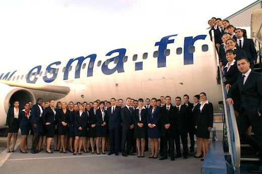 En 2010, l'ESMA a formé près de 600 élèves hôtesses de l'air et stewards.