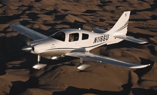 Les Columbia 300/350/400 ont fait leur entrée dans la gamme Cessna sous le nom C350/400 fin 2007