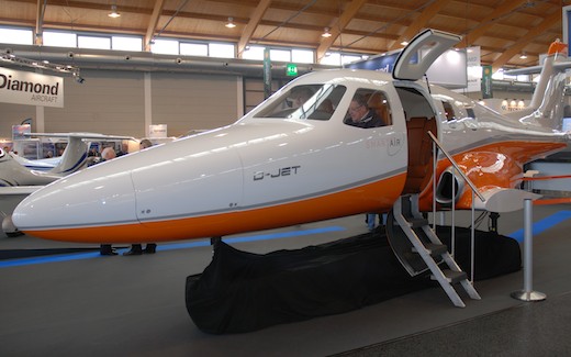 Il manque 35 millions de dollars à Diamond Aircraft pour finir le programme du monoréacteur D-Jet