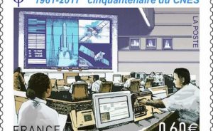 Timbre commémoratif des 50 ans du CNES