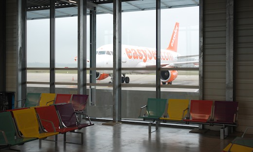 Une touche de couleur pour adoucir le cadre…