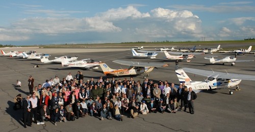 Les 20 équipages de la coupe 100-24 sur la ligne de départ à Vatry