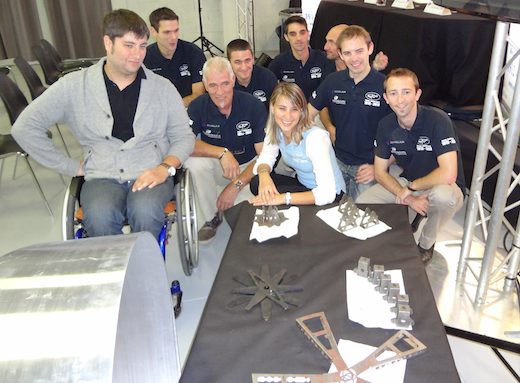 Le noyau dur de l'équipe Réplic'air en compagnie de Boris Derichebourg et Yannick Lamerat