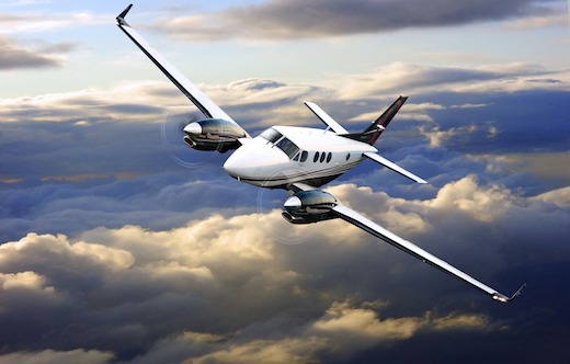 Hawker Beechcraft se recentre sur sa gamme pistons - turbopropulseurs et sacrifie ses jets d'affaires