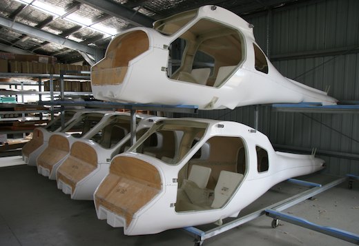 Fuselages de Jabiru J160 en attente