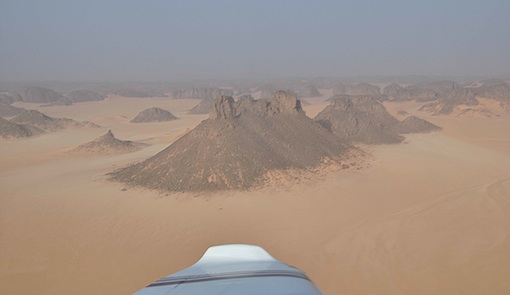 Au-dessus du Tassili N'Ajjer