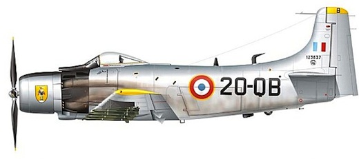 Douglas AD-4 Skyraider sous les cocardes françaises.