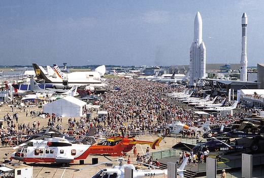 Plus 350.000 visiteurs attendus au salon du Bourget, entre le 17 et 23 juin 2013.